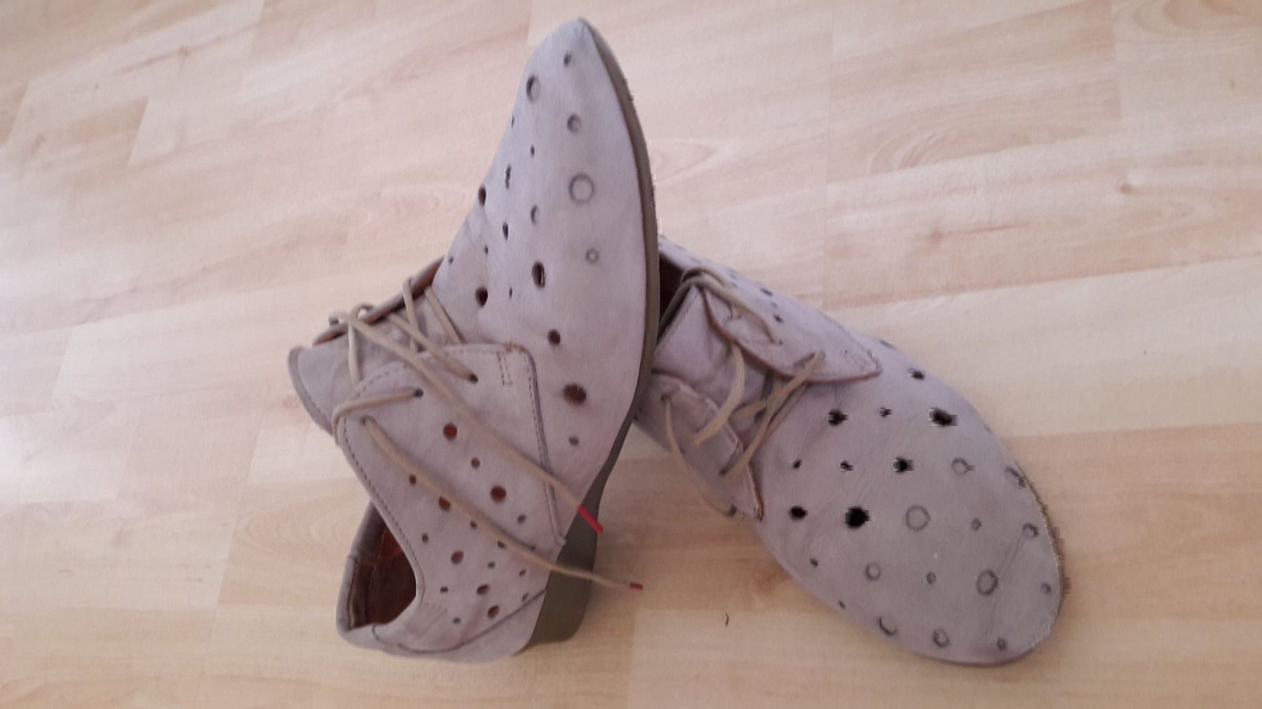 Think Scarpe da donna: Think Schuhe Beige – Usato da Nebikon venduto da Draga25 3