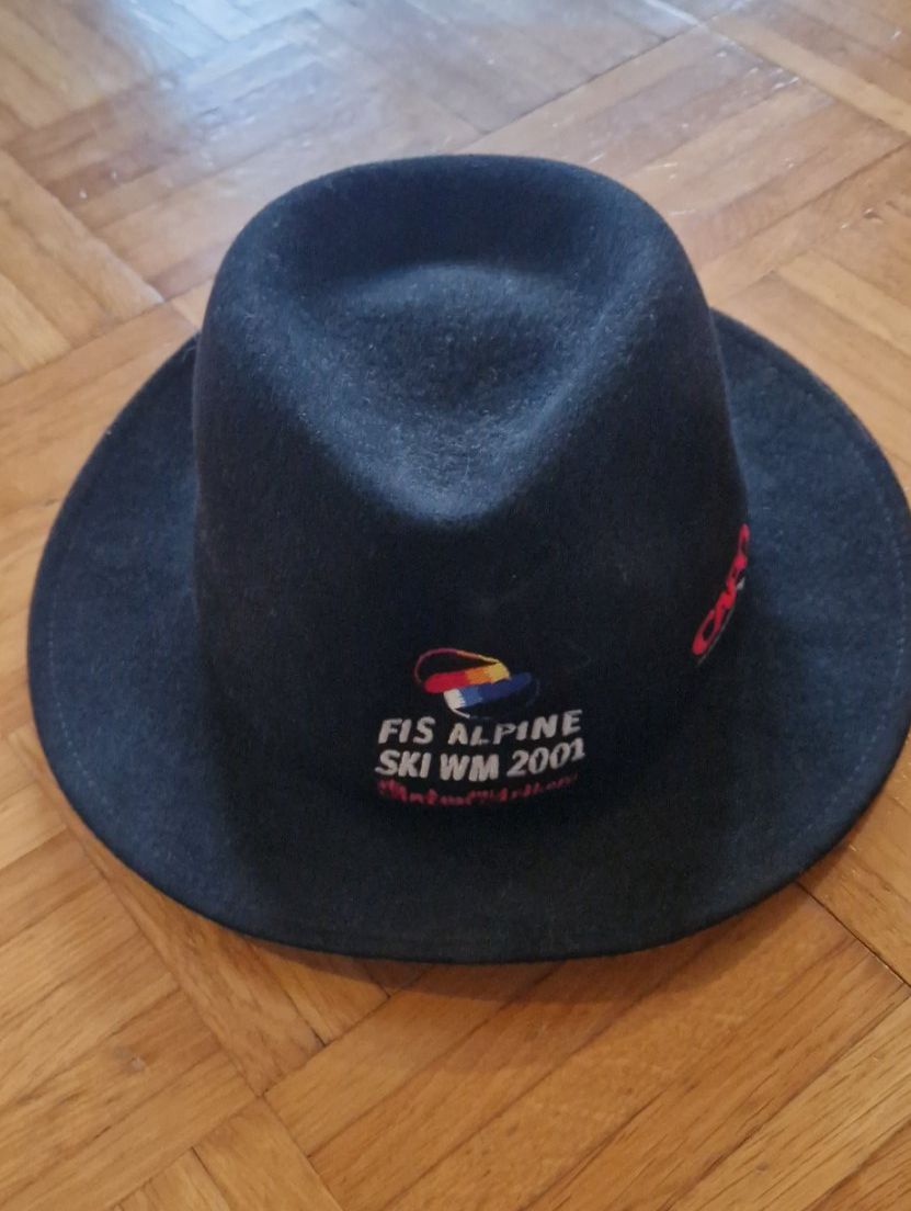 Chapeaux, bonnets & casquettes: Ski WM 2001 St. Anton Hut – D'occasion à Dorf par Echo_Elements