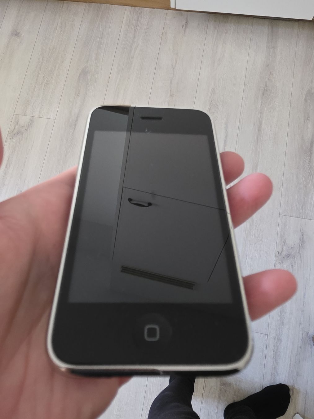 Apple Telefoni cellulari / Smartphones: iPhone 4S - Klassiker  in gutem Zustand – Usato da Wigoltingen venduto da Zuckerfee84 3