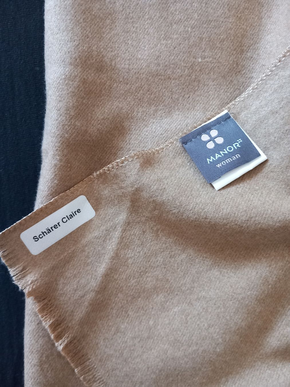 Foulards, Tücher & Schals: Echarpe beige camel MANOR – Neu (gemäss Beschreibung) aus Faoug von per_kp6r 2