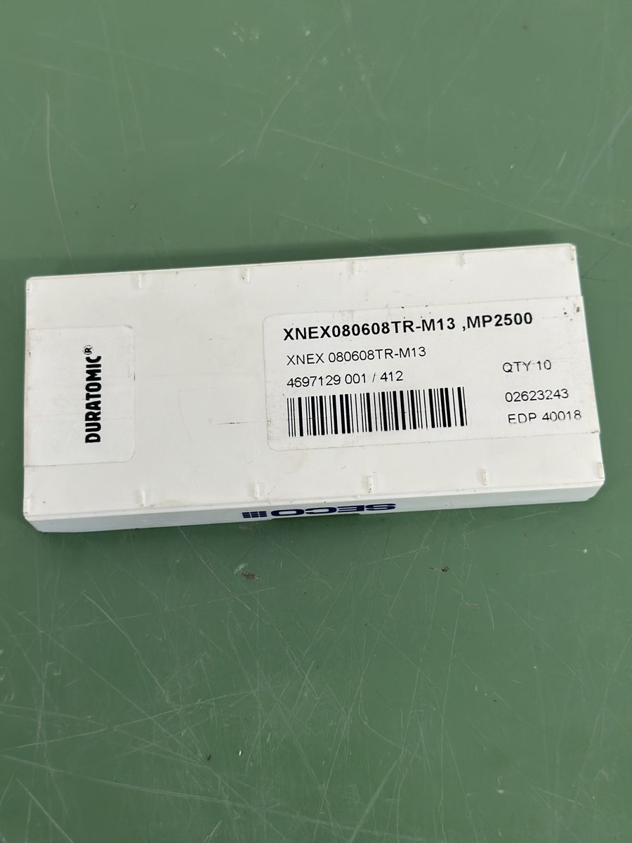 Tutti gli attrezzi: SECO Turning Inserts. – Nuovo e nell'imballaggio originale da Aarberg venduto da SNMachines 1
