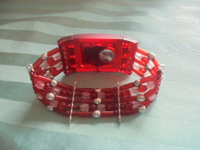 Swatch Orologi: SWATCH SQUARE AMOR DE FUEGO – Usato da Hinwil venduto da Glasperlen 2