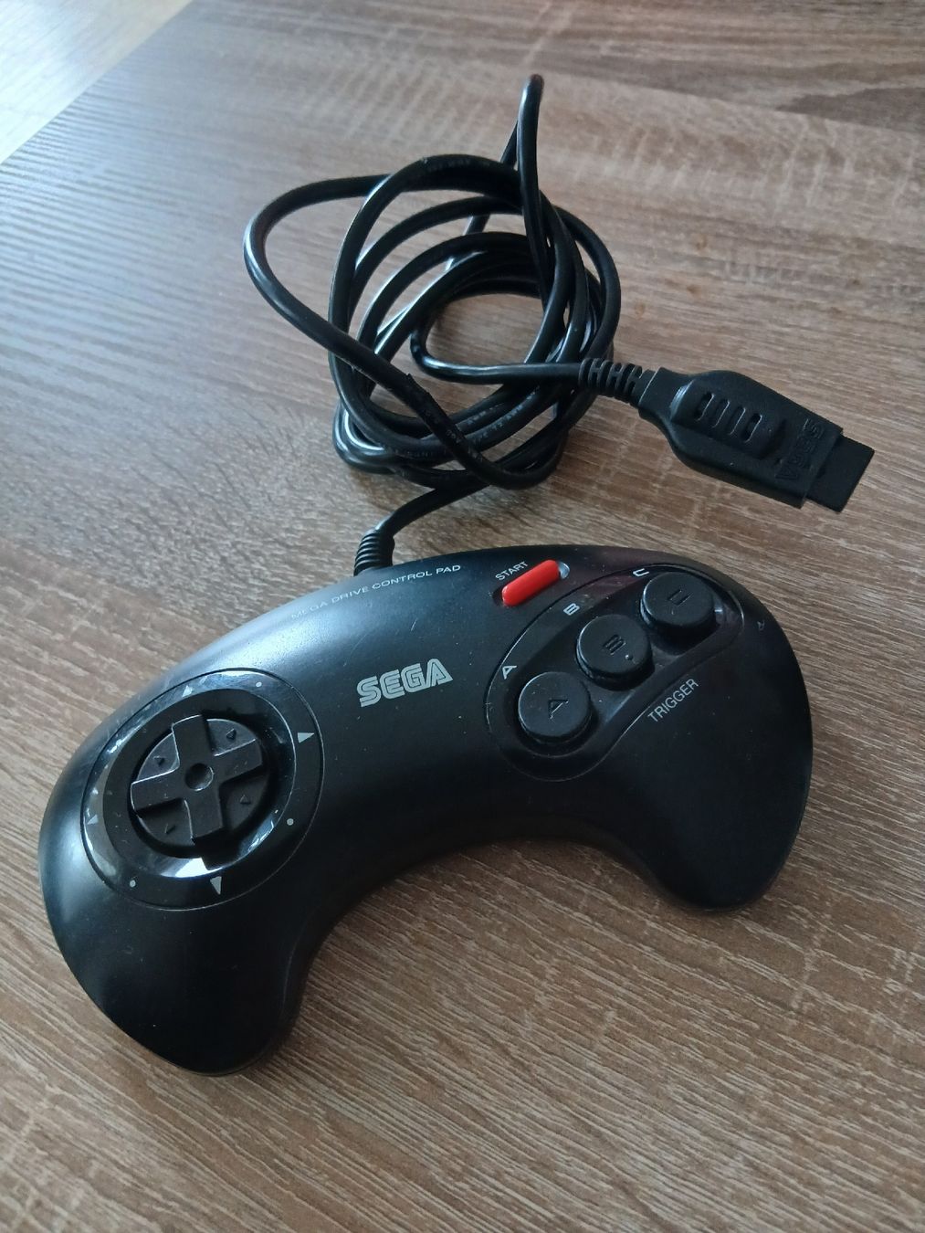 Sega Console: Sega Mega Drive Flashback Konsole AT GAMES – Nuovo (secondo la descrizione) da Othmarsingen venduto da Studio15 2