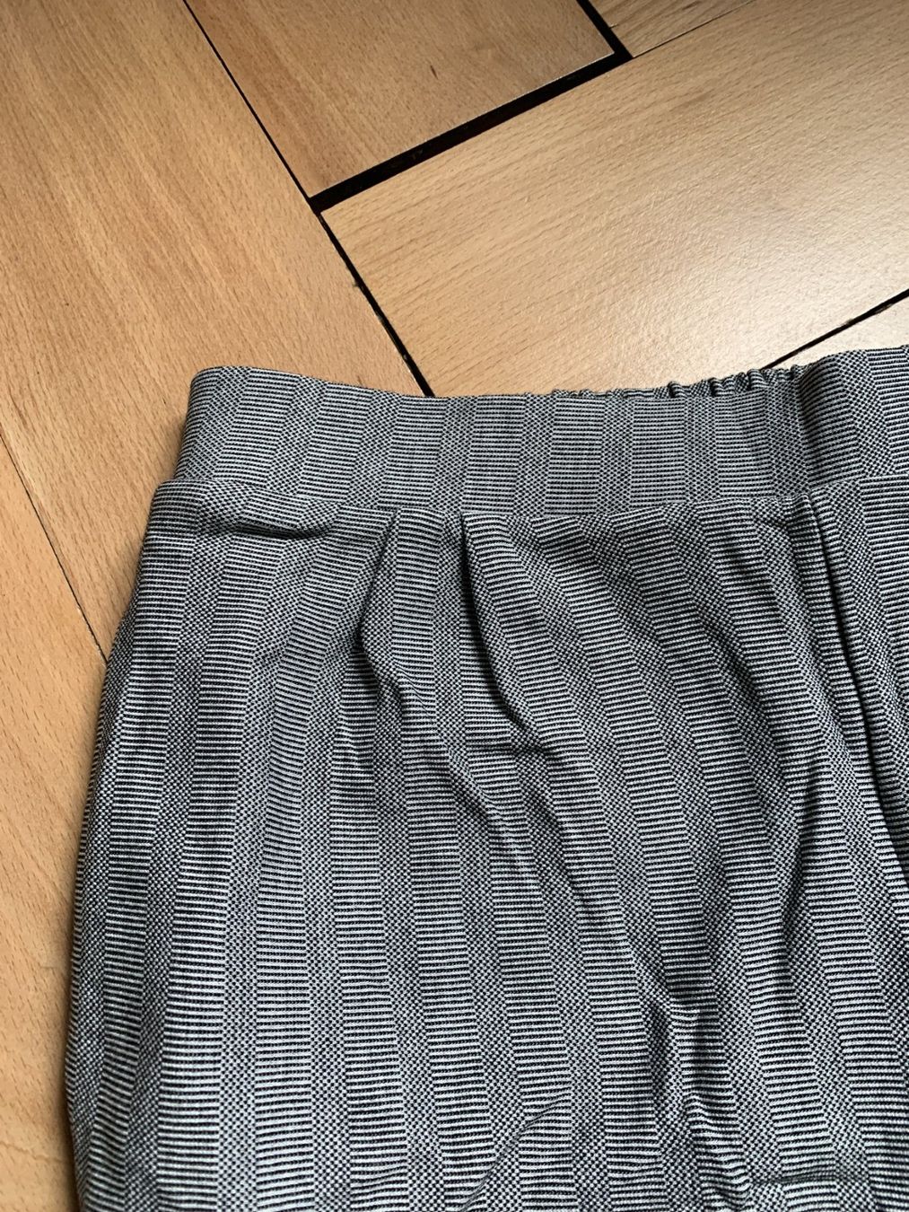 Hosen: PULL & BEAR - Stoffhose grau gemustert S – Gebraucht aus Zürich von Diazaio 1