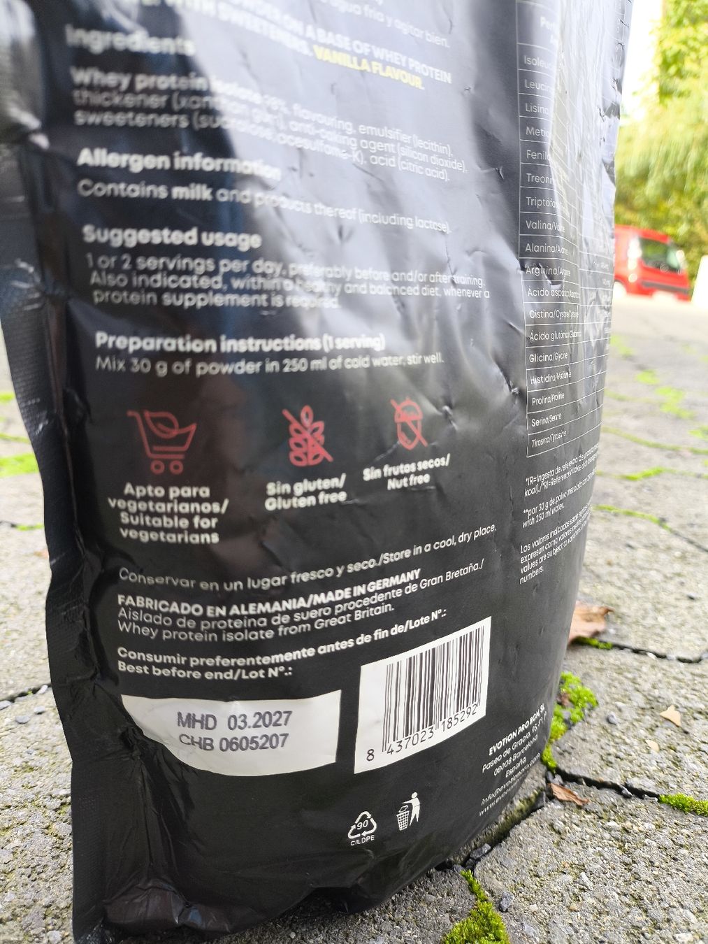 Cibi & Specialità: Whey Protein Isolate Vanilla 1 kg – Nuovo (secondo la descrizione) da Luzern venduto da Jb4 4