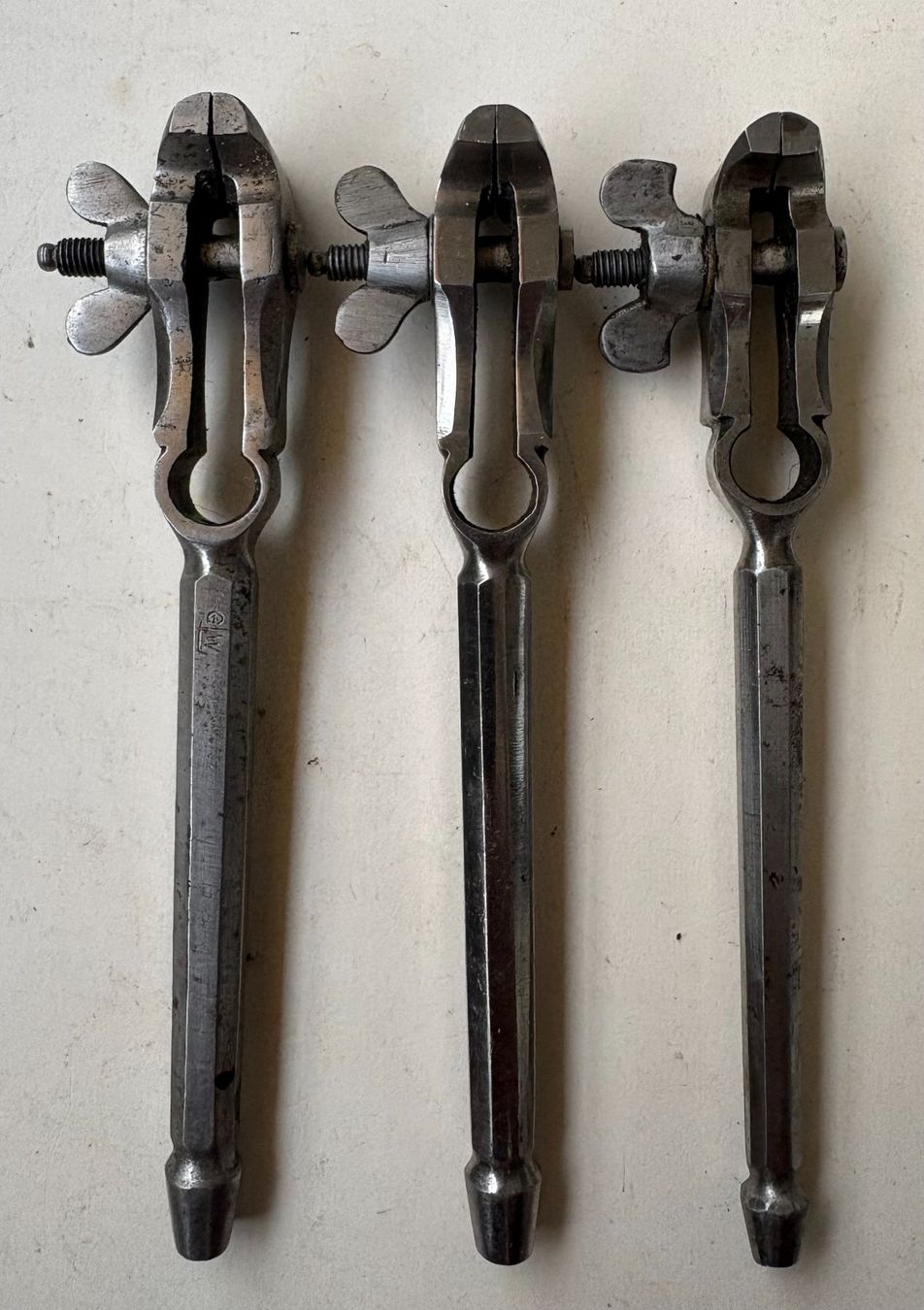 Tous les outils: VINTAGE HANDFEILKOLBEN – D'occasion à Ostermundigen par wini63