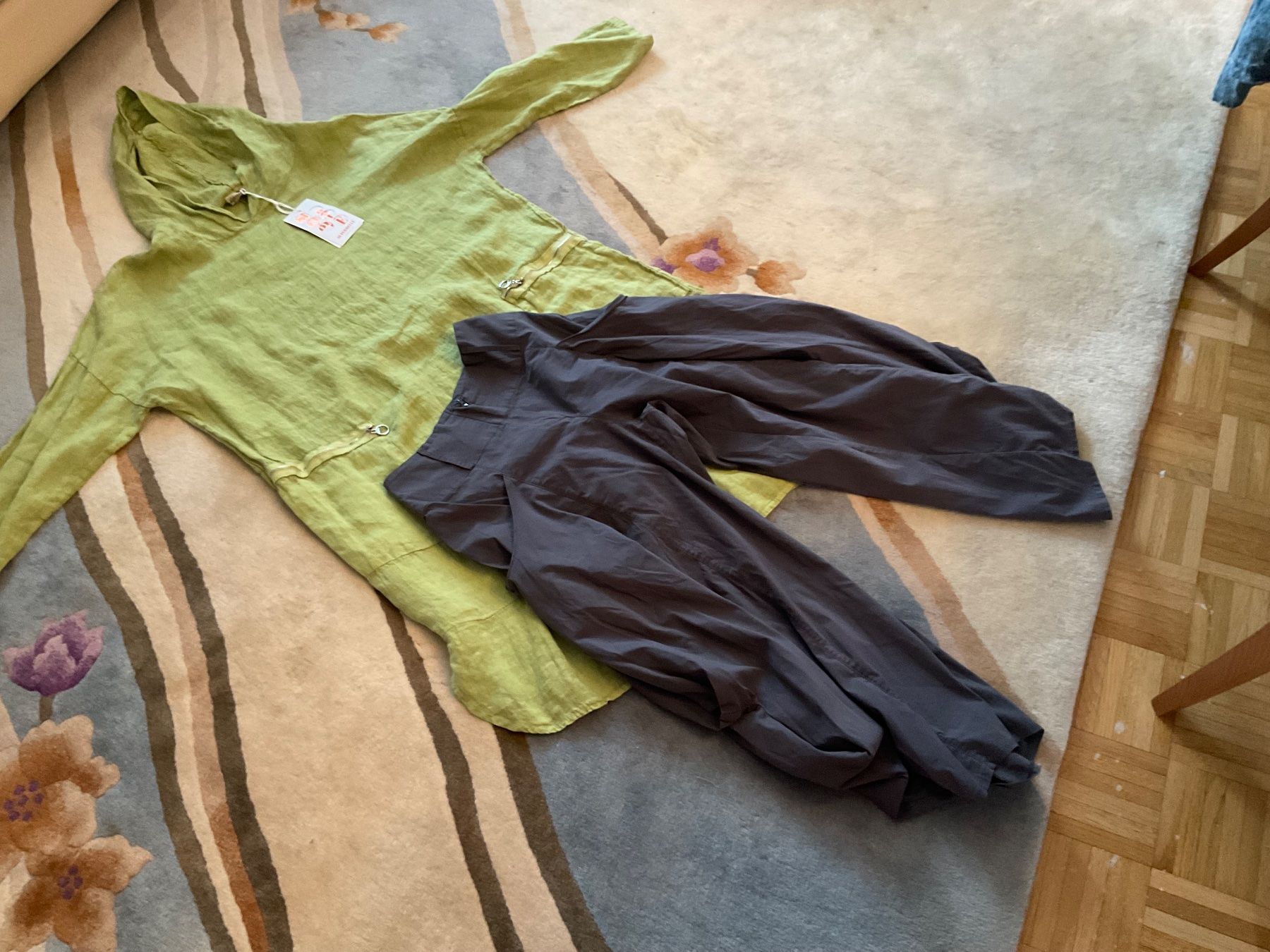 Pantaloni: Pantalon taille haute ample gris taille unique TAKE IT EASY – Usato da Genève venduto da Mazelyne 4