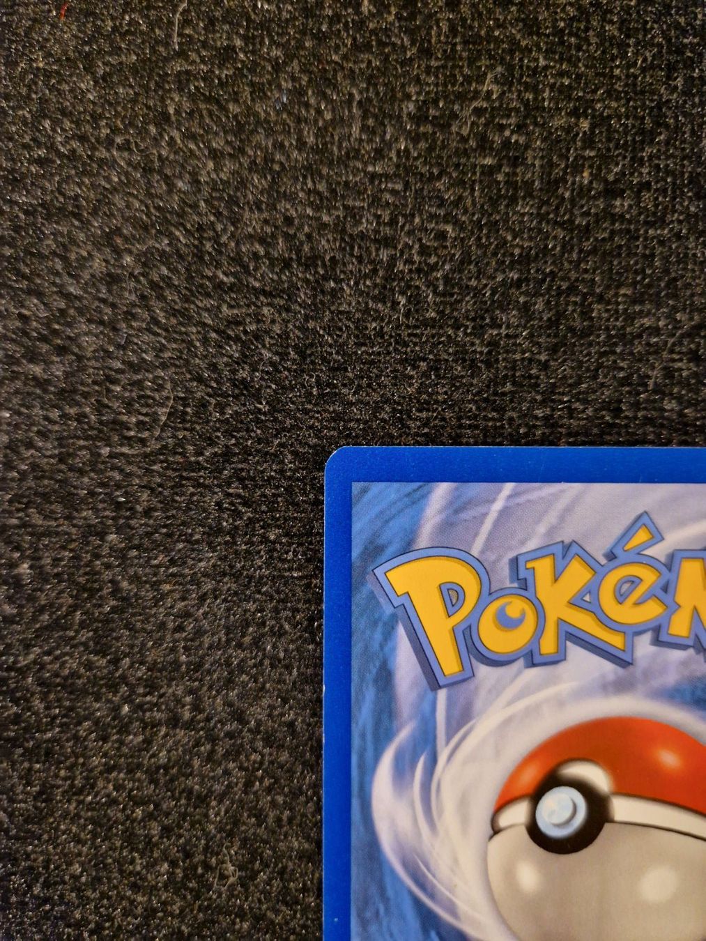 Pokémon Sammelbilder & Trading cards: Pikachu 241/236 Cosmic Eclipse Holo - LP - FR – Gebraucht aus La Chaux-de-Fonds von LVMF 8