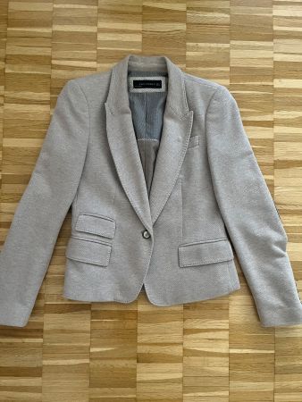 Schöne Blazer von Zara,  Grösse M