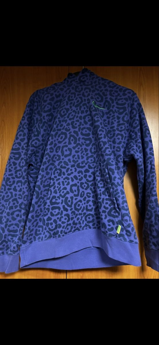 Maglioni & Felpe: Pull à capuche imprimé léopard violet pour l'automne/hiver – Usato da Montbrelloz venduto da rxb_2jmb