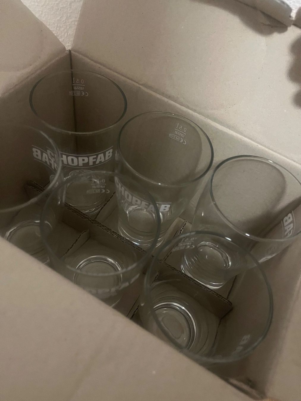 Bicchieri: Bierglas Chopfab 6 x 0.5dl – Nuovo e nell'imballaggio originale da Seuzach venduto da Black_sheep 1