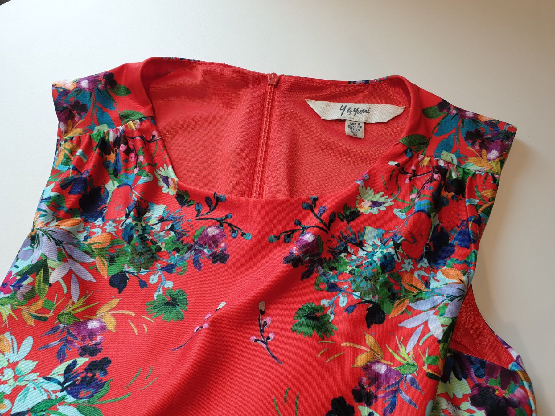 Kleider: Sommerliches Blumenkleid Grösse 34 / xs – Gebraucht aus Weggis von sil88 3