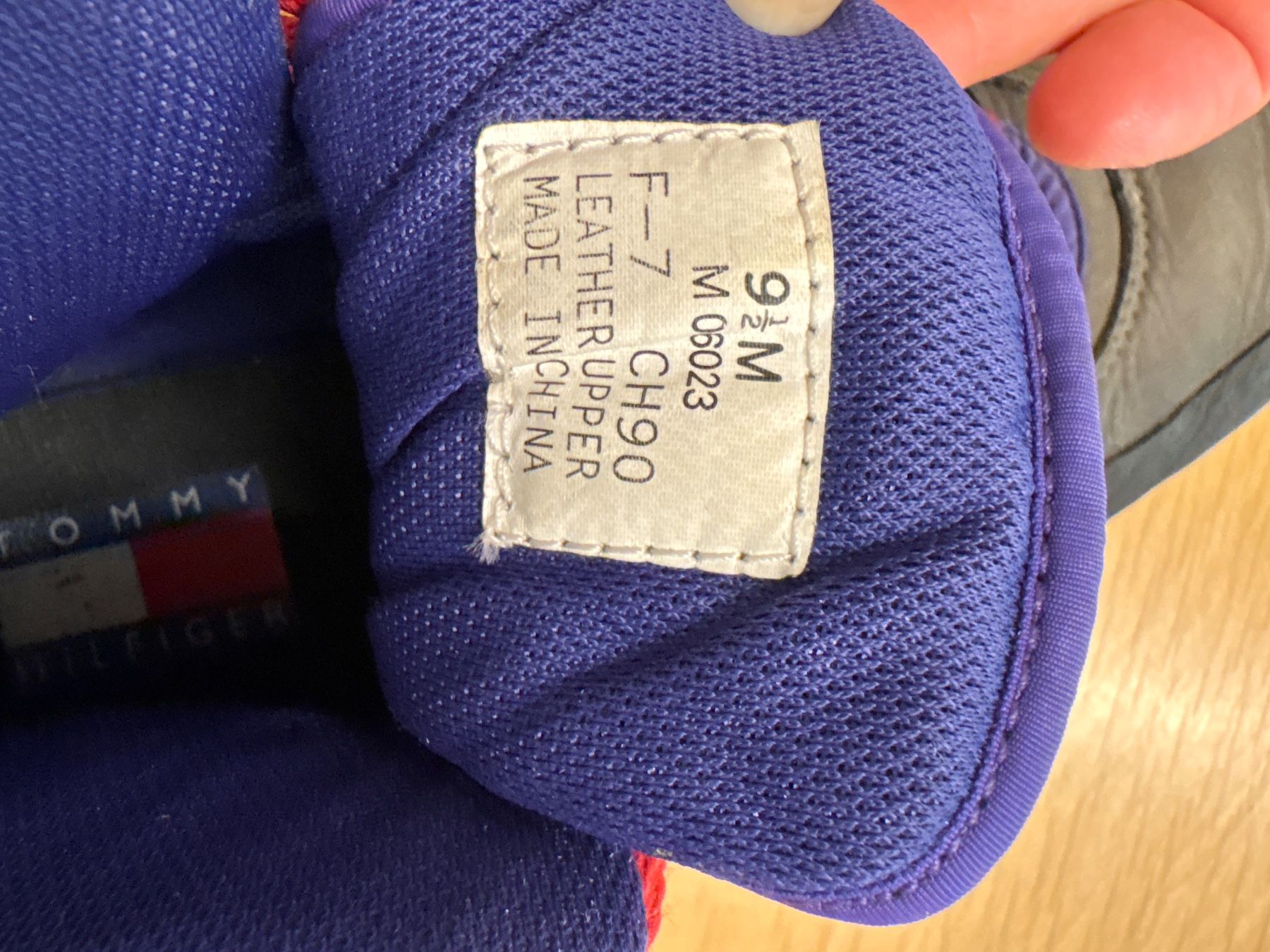 Tommy Hilfiger Scarpe da uomo: Tommy Hilfiger, Wanderschuh, Gr 42,5 / Gr. 43 – Usato da Zürich venduto da Pokimoki_1 2