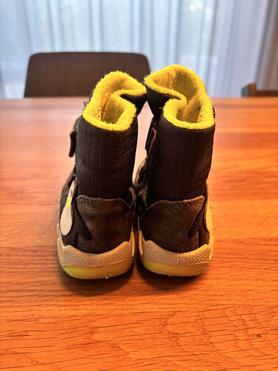Superfit Scarpe per ragazzi: Superfit Winterschuhe – Usato da Muhen venduto da Claudi1985 1