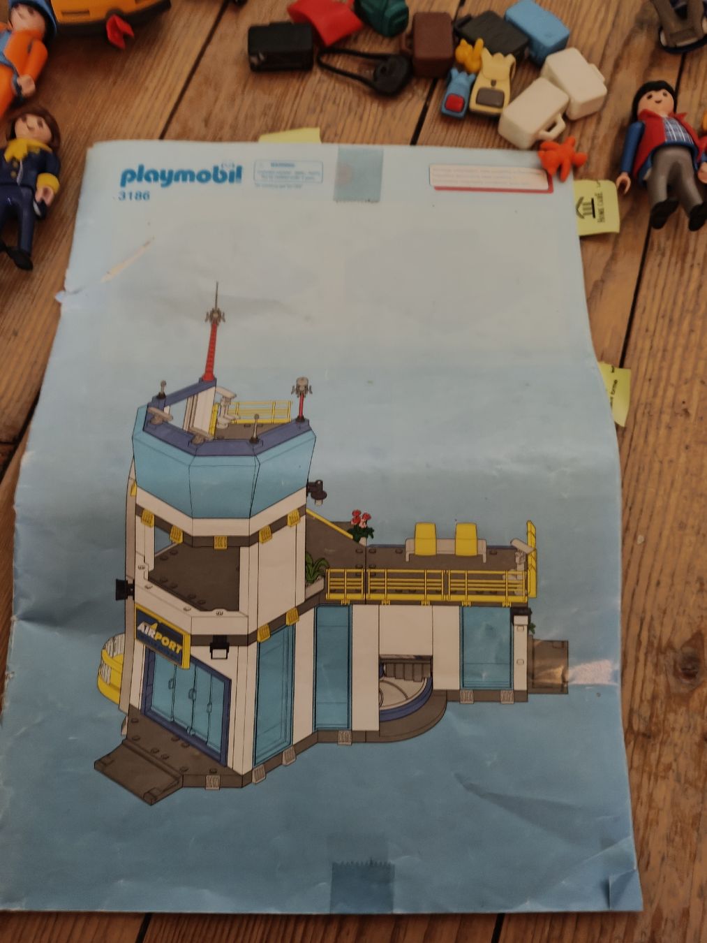 Playmobil Spielzeuge: Playmobil Flughafen  – Gebraucht aus Erlenbach i. S. von and_62ff 1