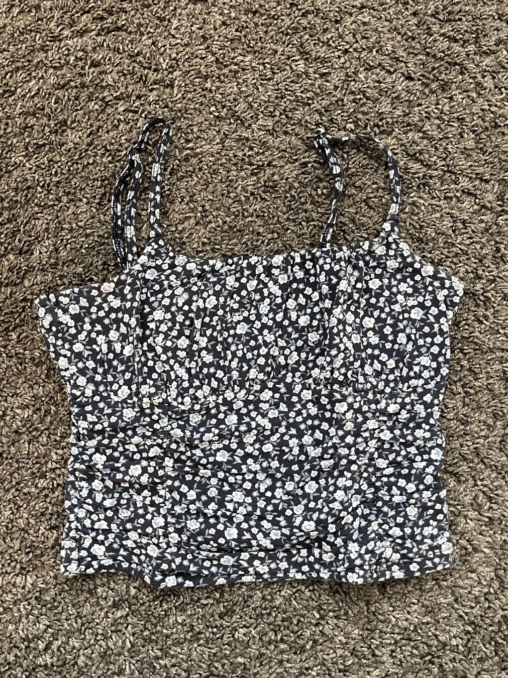 Hollister Top: Sommer Top Hollister – Usato da Rain venduto da Rasala3