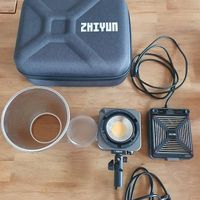 Lumière led vidéo Zhiyun G200 monture Bowens