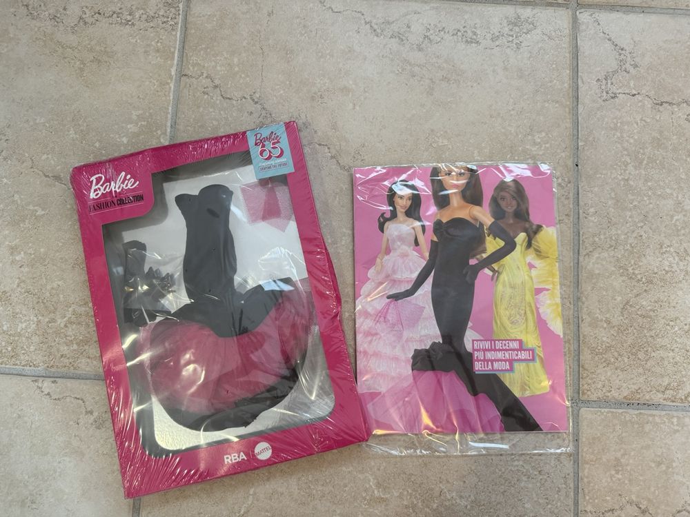 BARBIE THE FASHION COLLECTION 2024 OUTFIT+LIVRE, MATTEL, RBA (Neu und ...