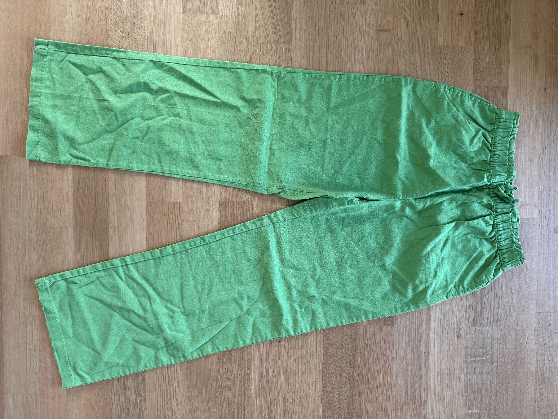 Pantaloni: Hellgrüne Sommerhosen, Grösse 152 – Usato da Hünibach venduto da rotestandem01
