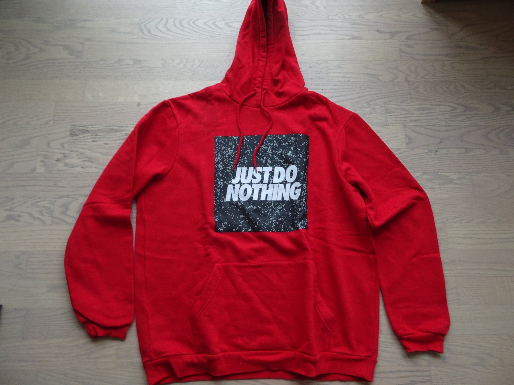 Maglioni & Felpe: Schöner Pullover für junge Leute – Usato da Oberuzwil venduto da Kuchli