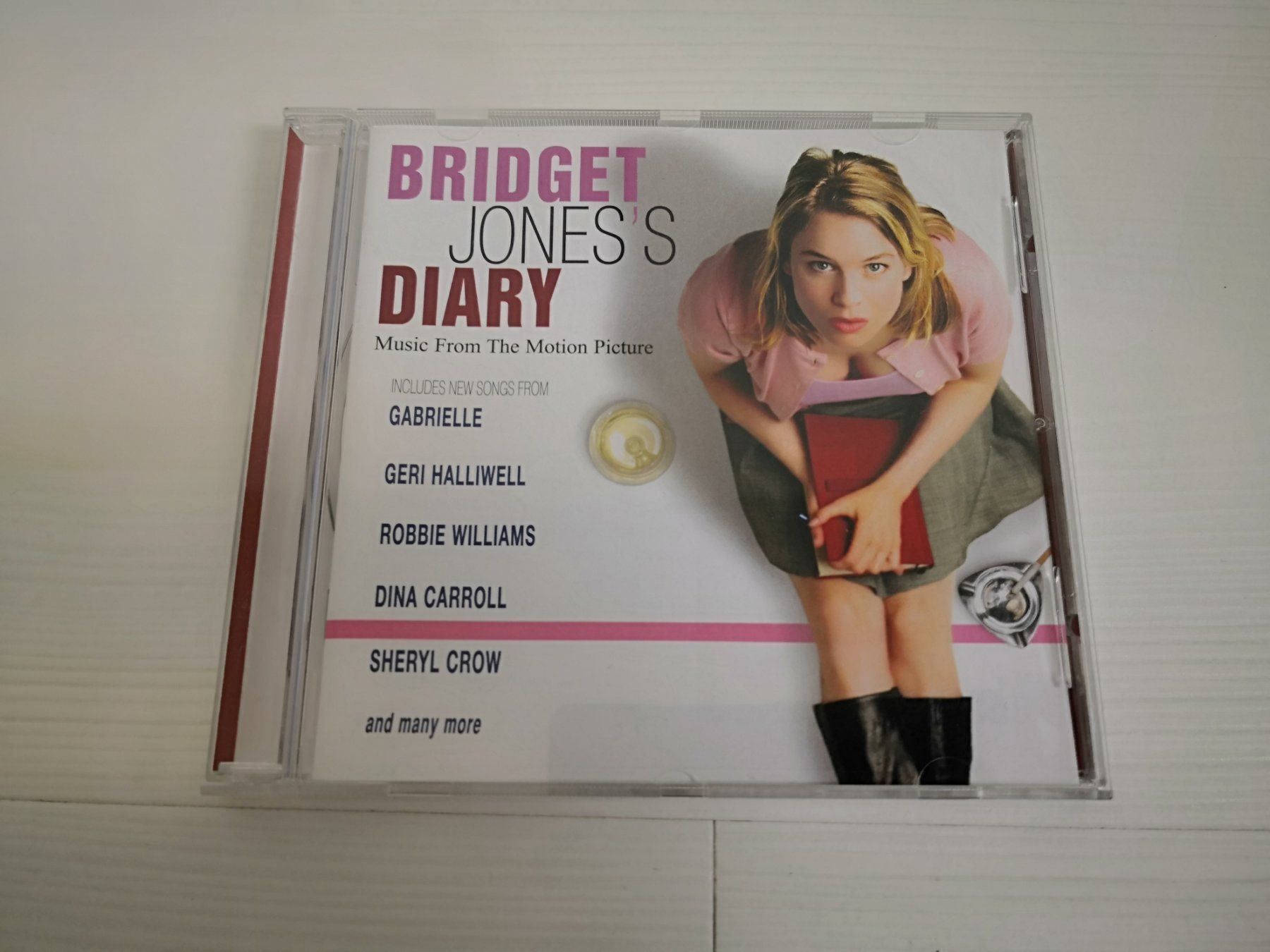 CDs: 🤩BRIDGET JONES'S DIARY FILMMUSIK CD – Neuf (Voir description) à Olten par Naja-Twins-Twins 1