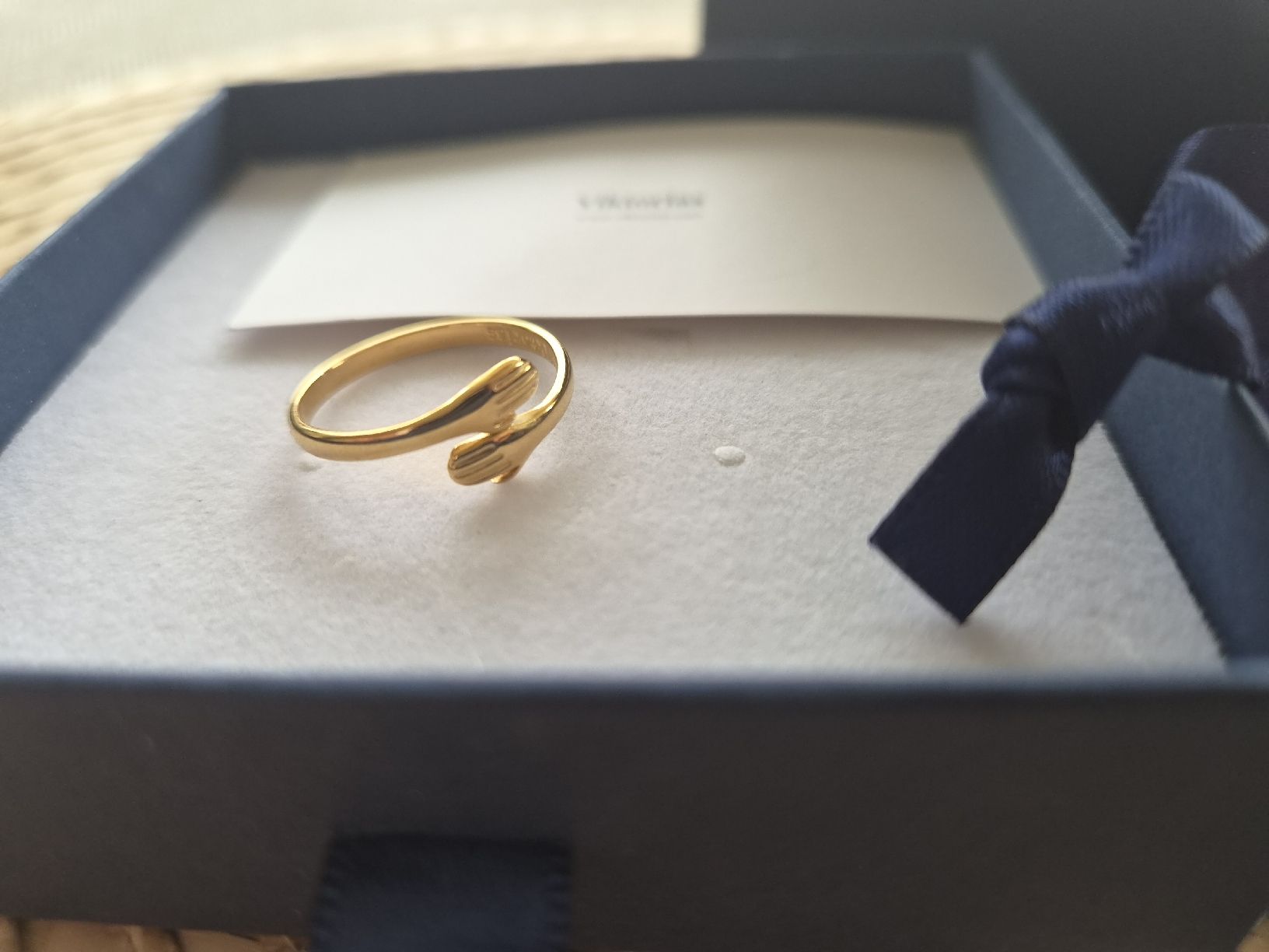 Anelli: Ring Umarmung (Grösse flexibel einstellbar) – Nuovo e nell'imballaggio originale da Egg b. Zürich venduto da chr_7rcp 1