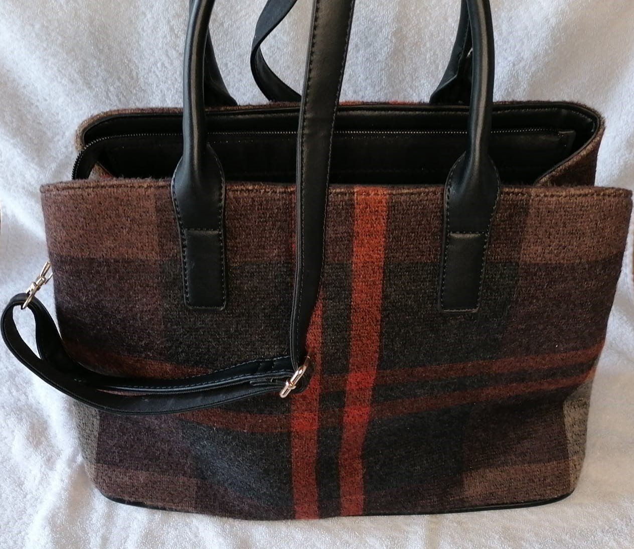 David Jones Sacs femmes: wunderschöne Tasche – D'occasion à Grächen par Hel7890 2