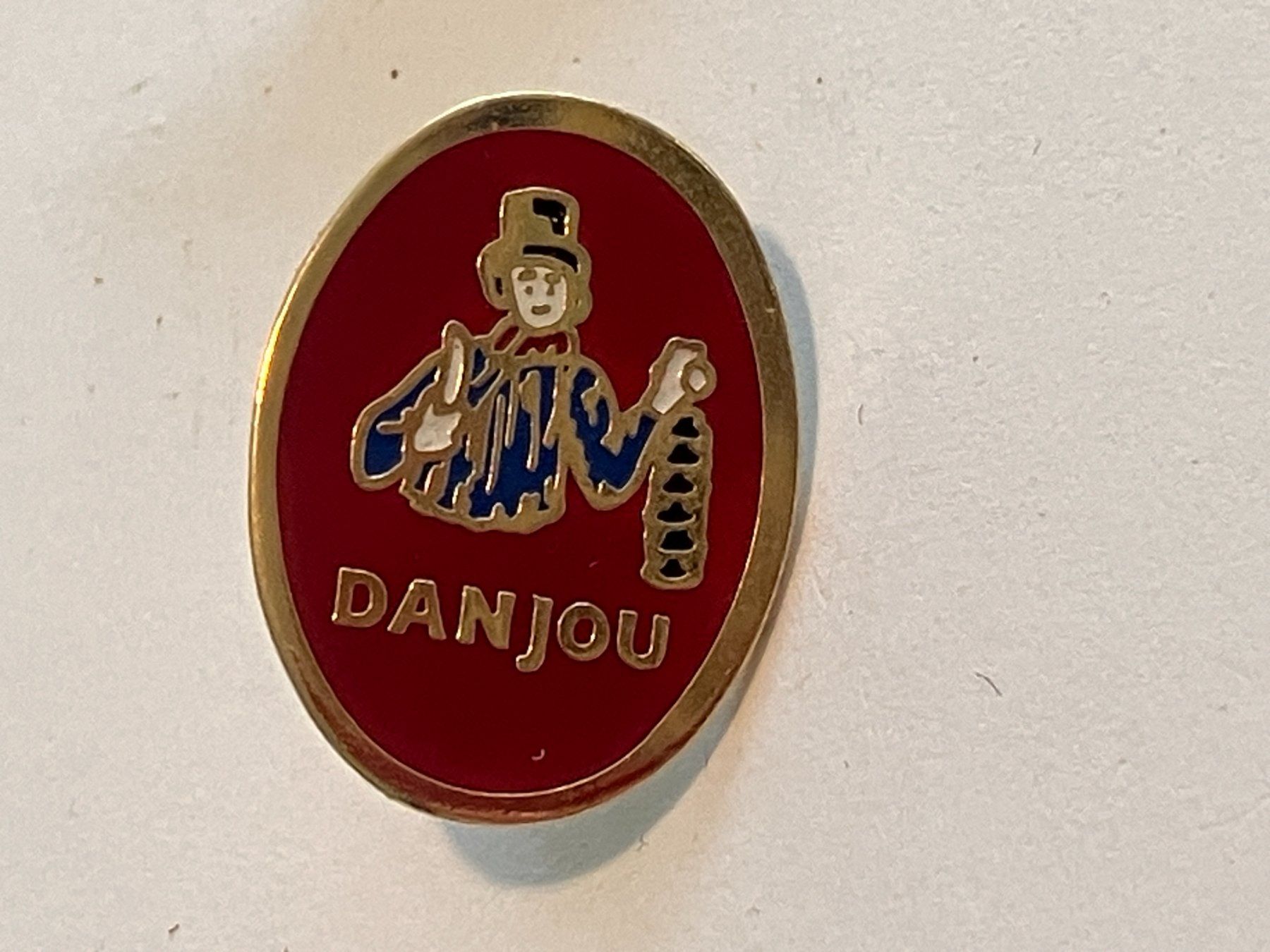 Placchette & Badge: 1 Pin Danjou – Usato da Basel venduto da djwwpp