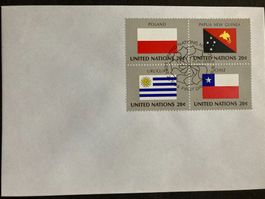 UNO NY 1984 Flaggen Polen Uruguay Chile Papua Neuguinea FDC