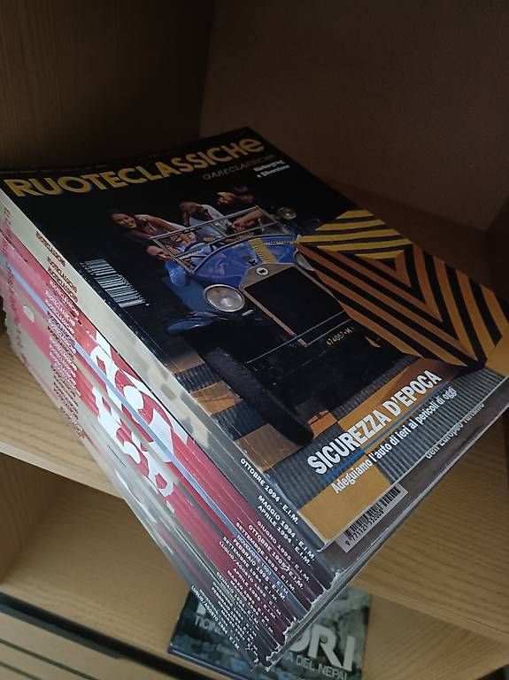 Zeitschriften & Magazine: Ruoteclassiche  – Gebraucht aus Bironico von aut_v8ks