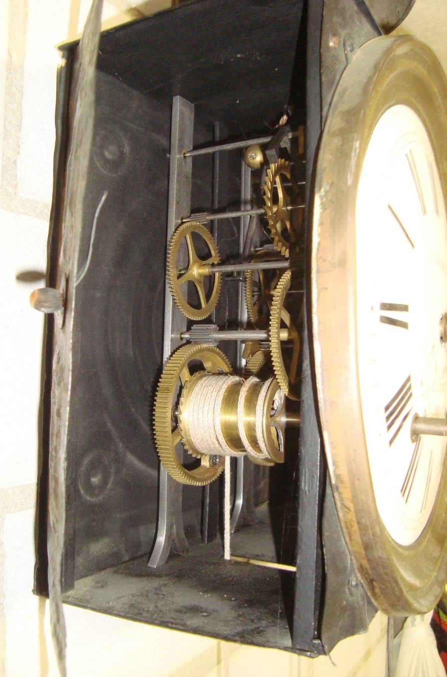 Pendules & Horloges murales: Burgunder Comtoise Uhr – Défectueux à Oberdorf NW par Lufao 5
