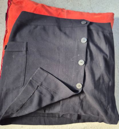DKNY ROCK JUPE SCHWARZ S PUR WOLLE DONNA SHIRT TOP BLUSE