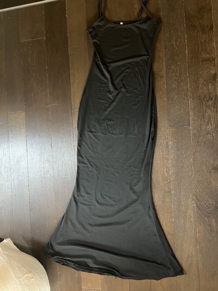 Kleider: Kleid – Gebraucht aus Unterentfelden von ame_tf2n