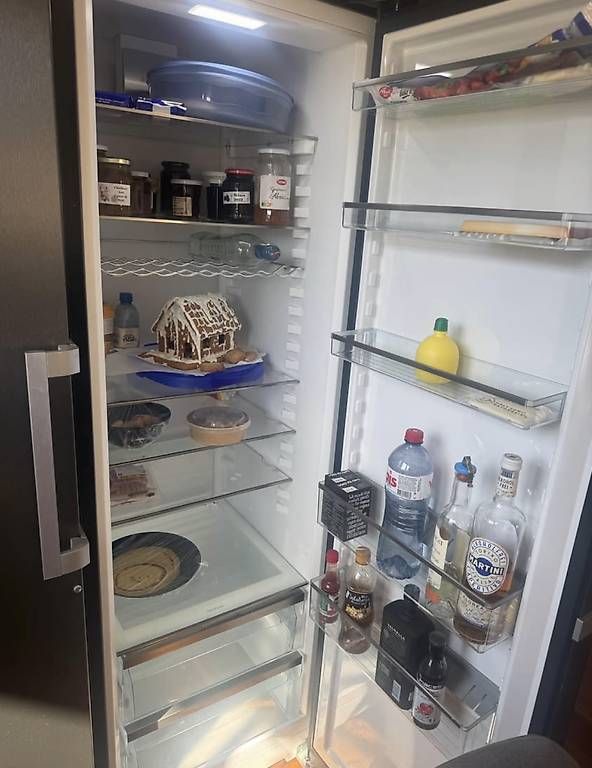 Miele Frigoriferi: Frigidaire et congélateur Miele – Usato da Vétroz venduto da miss04 4