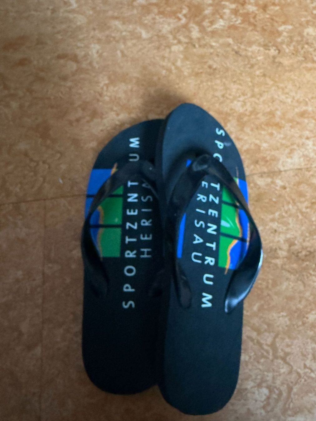 Chaussures hommes: Badeschuhe – D'occasion à Flawil par Stella_3 2
