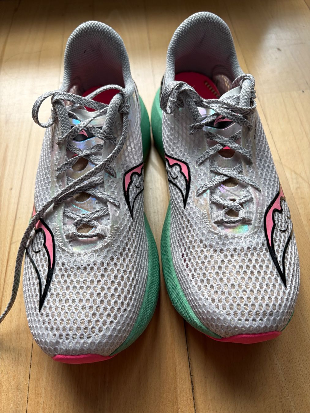 Saucony Scarpe da donna: Saucony Endorphin Pro 3 G. 40 Damen – Usato da Dübendorf venduto da bar_kn66