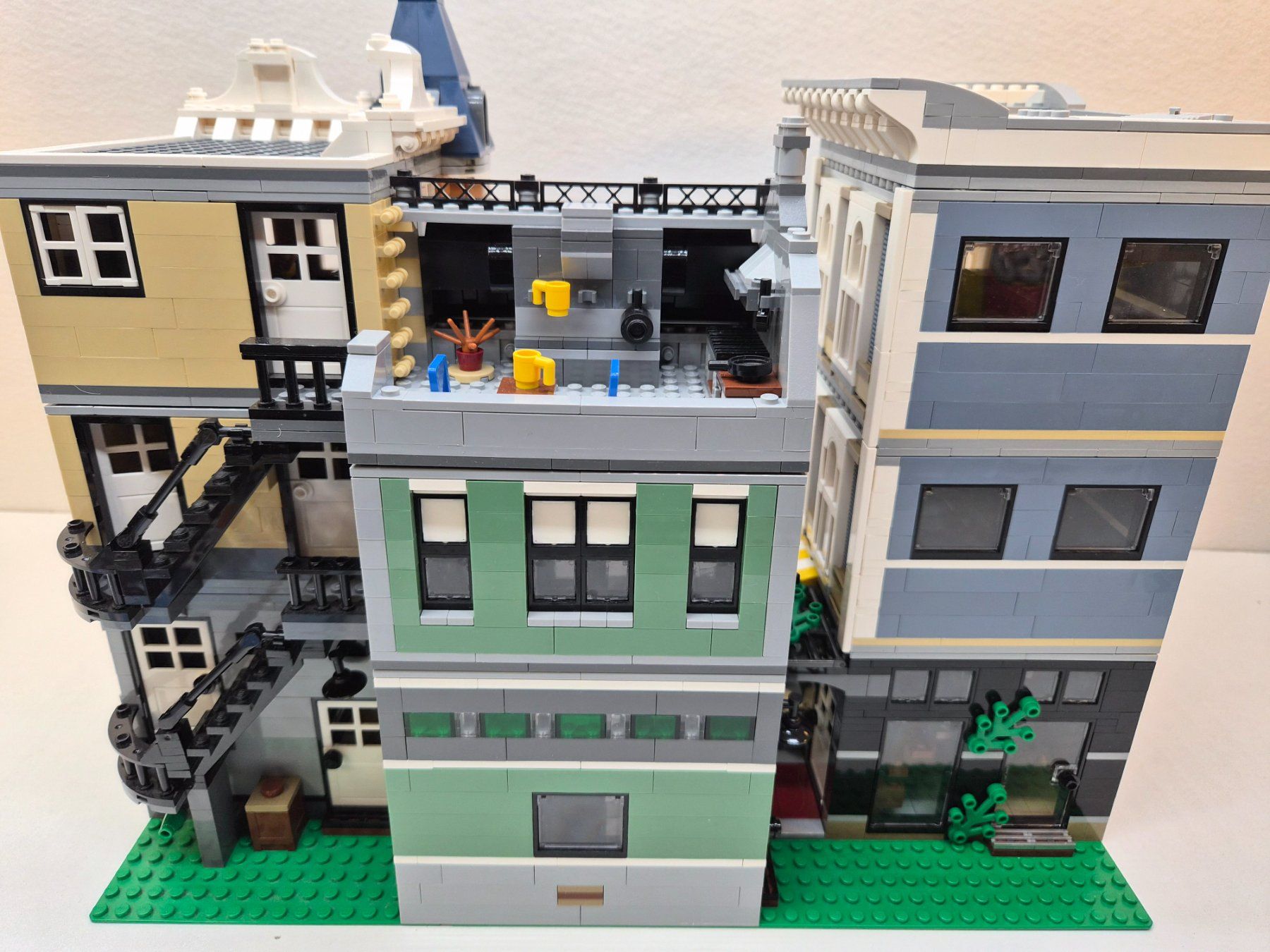 Lego Creator Expert, Modular Buildings, Assembly Square, Sta (Gebraucht ...