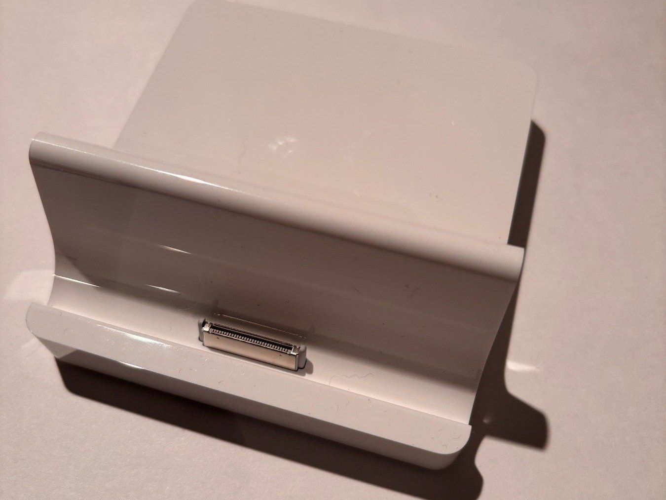 Docking station: iPad 2 Dock  / Halterung – Nuovo (secondo la descrizione) da Birmensdorf ZH venduto da CAS-ZRH 3