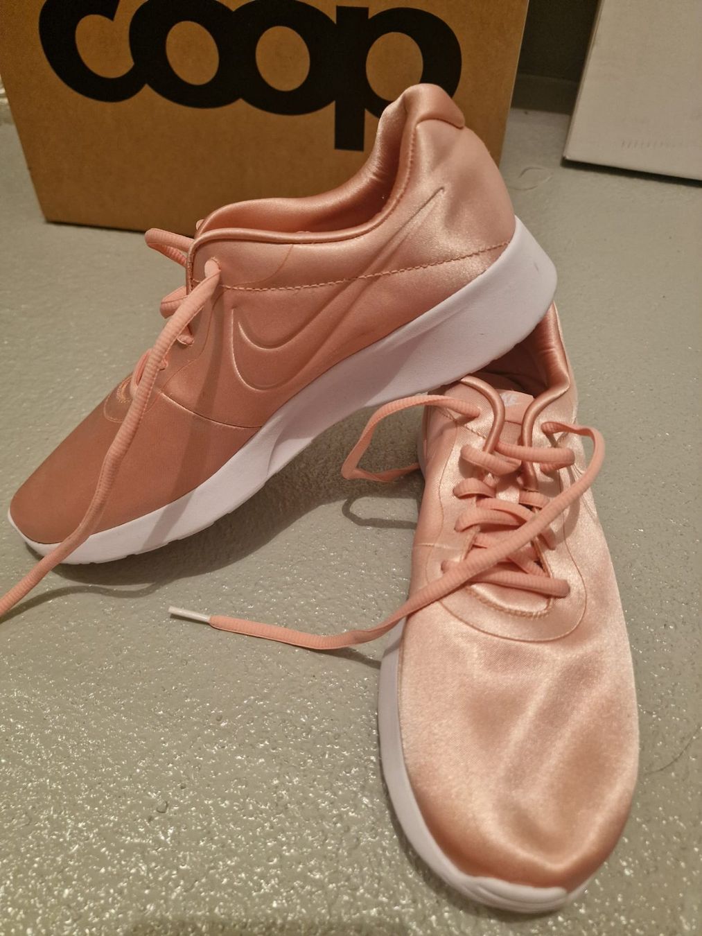 Nike Scarpe da donna: Original Nike Turnschuhe Gr. 41 – Nuovo e nell'imballaggio originale da Schübelbach venduto da chinchilla84