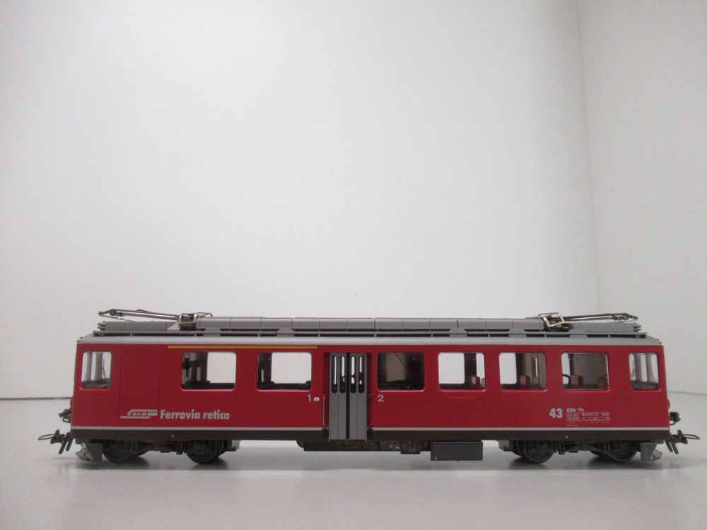 Bemo Modelleisenbahnen: Bemo 1266-133 ABe 4/4 Rhätischen Bahn Gleichstrom Analog H0m – Gebraucht aus Basel von mhmarken 1