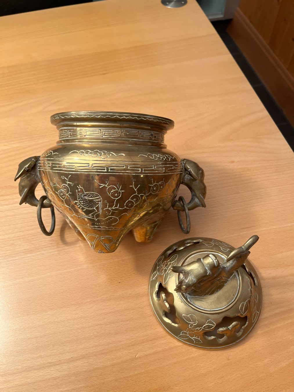 Tutte le decorazioni: Räuchergefäss – Usato da Ettingen venduto da dar_rqn6 3