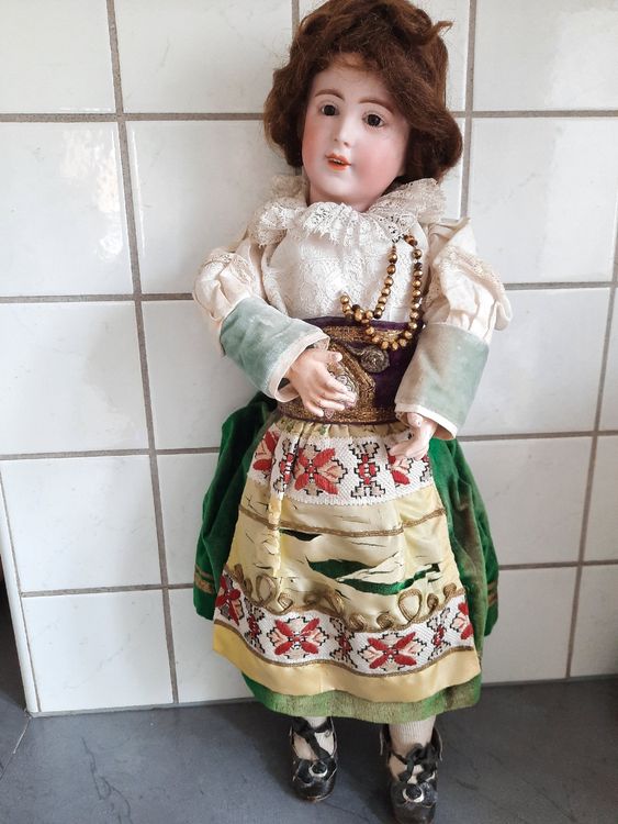 Poupée ANCIENNE Composition SFBJ rare modèle tenue orientale