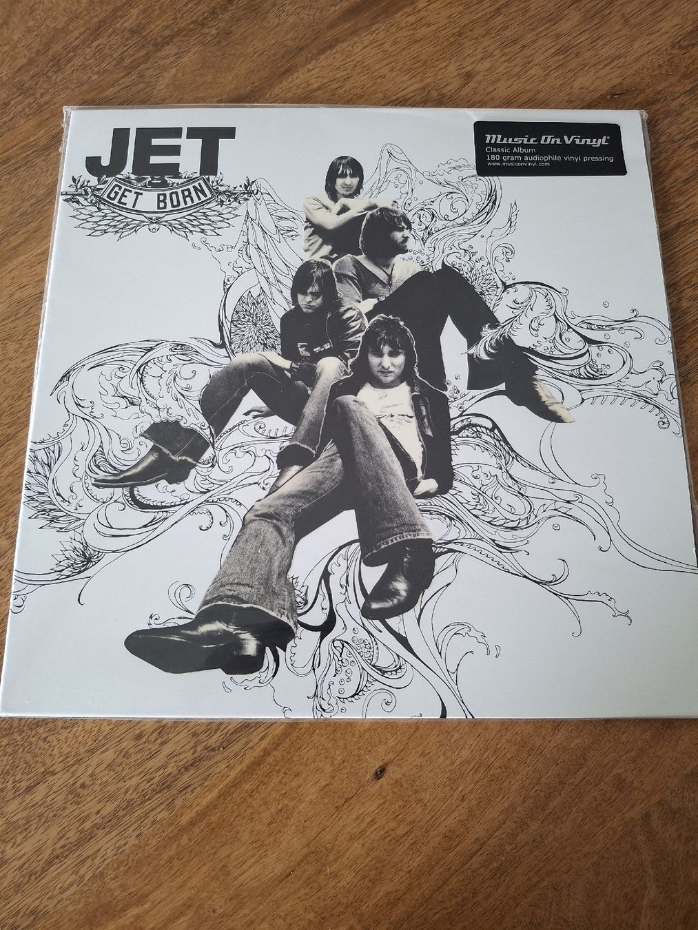 Dischi in vinile: Jet - Get Born - LP  – Usato da LAUSANNE venduto da DESH3