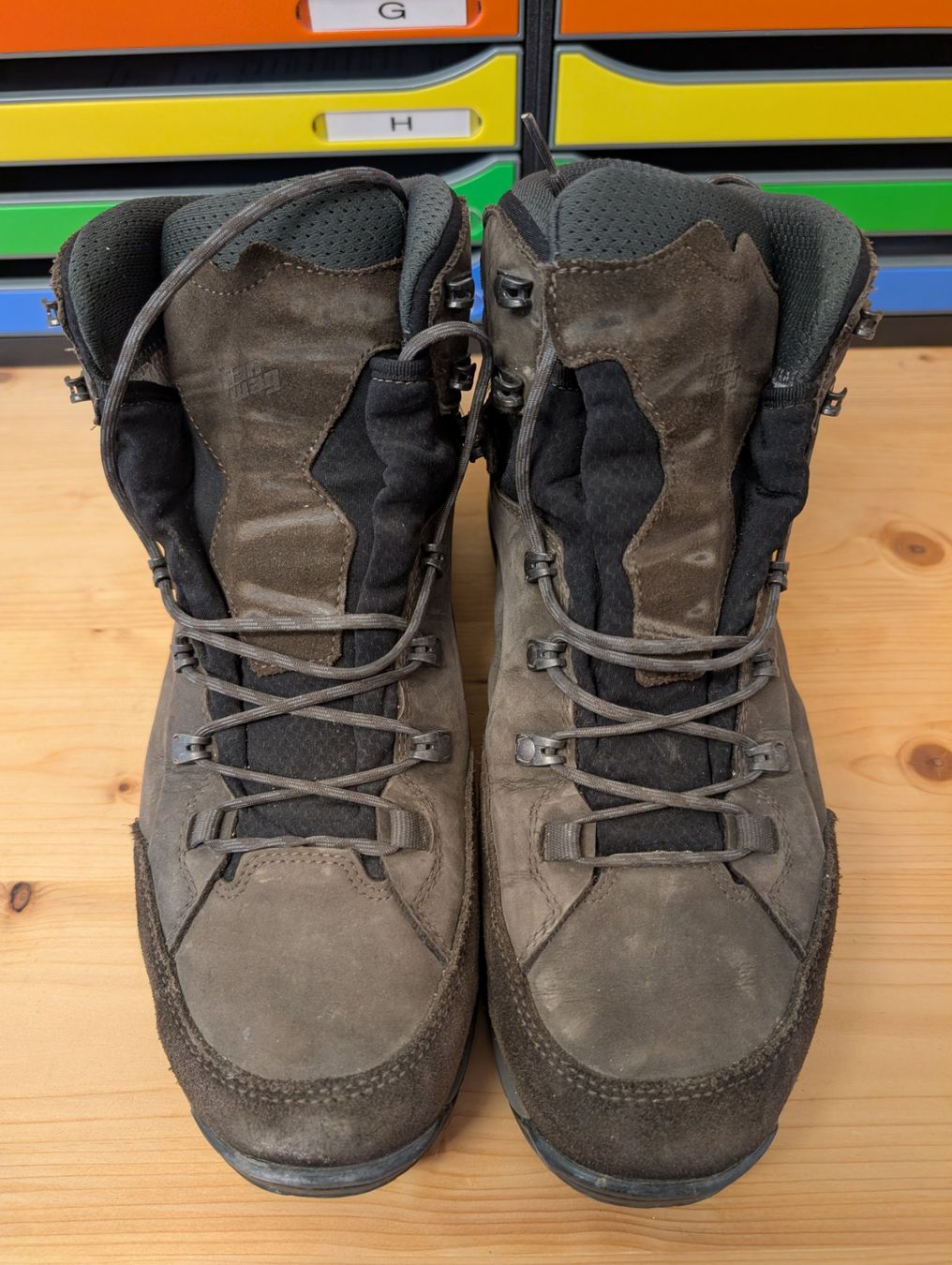 Hanwag Scarpe da uomo: Hanwag Wanderschuh Grösse 45 – Usato da Bauma venduto da Makinom