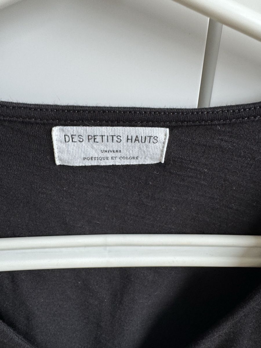 Des Petits Hauts T-shirt: Neues T-Shirt des petits hauts – Nuovo e nell'imballaggio originale da Basel venduto da Glamourpourtoi 3