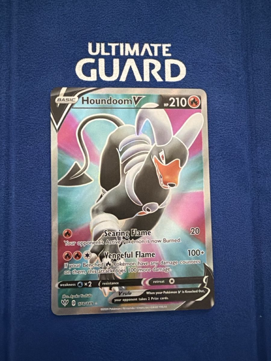 Pokémon Carte collezionabili: Pokémon TCG - Houndoom V – Nuovo (secondo la descrizione) da Lyss venduto da DeaDiLuna