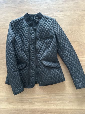 Damen Steppjacke schwarz mit Ellenbogen-Patches neuwertig