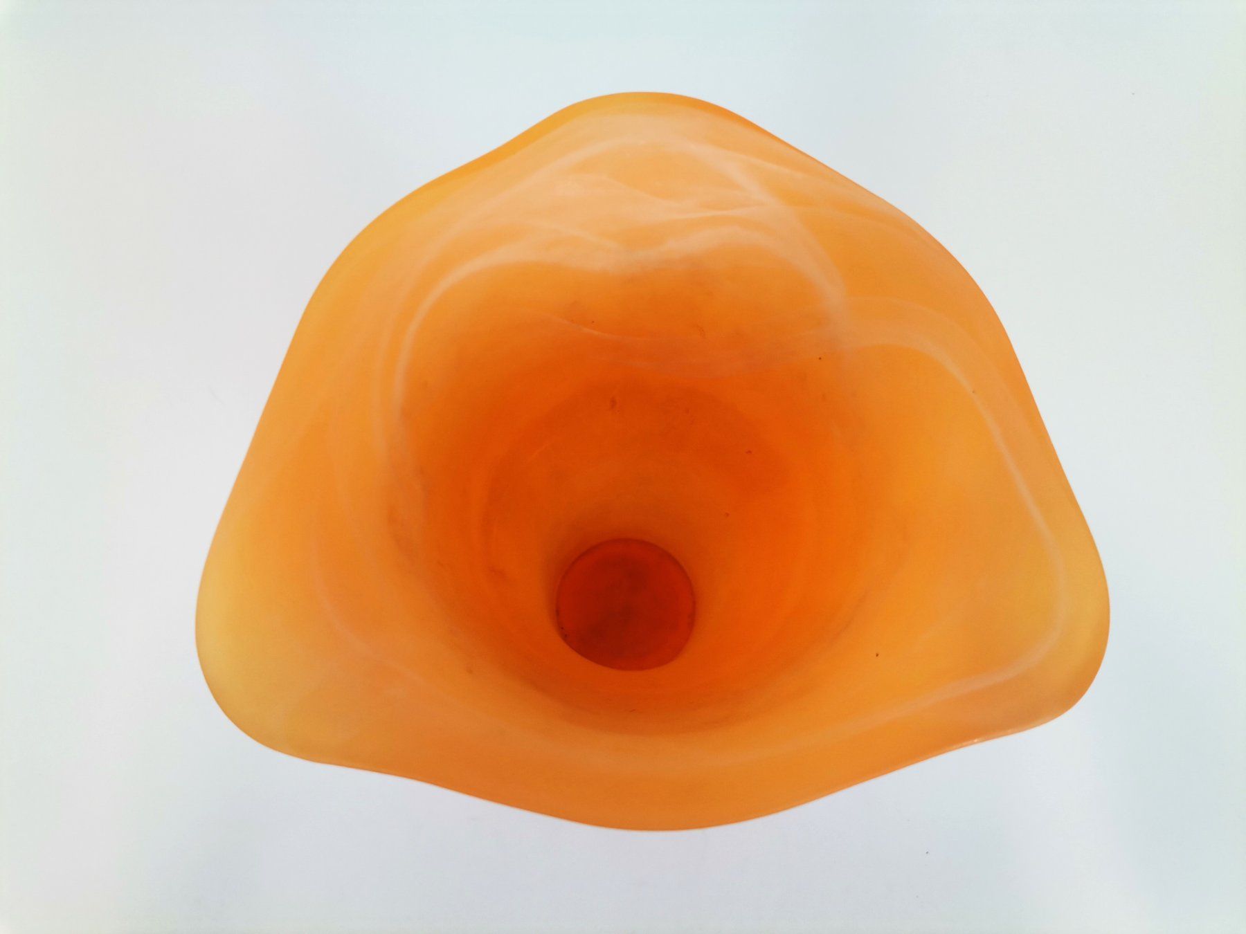 Vasi & Recipienti: VASE mit Wellenrand orange Höhe 24 cm – Usato da Schaffhausen venduto da Restwert_SH 5