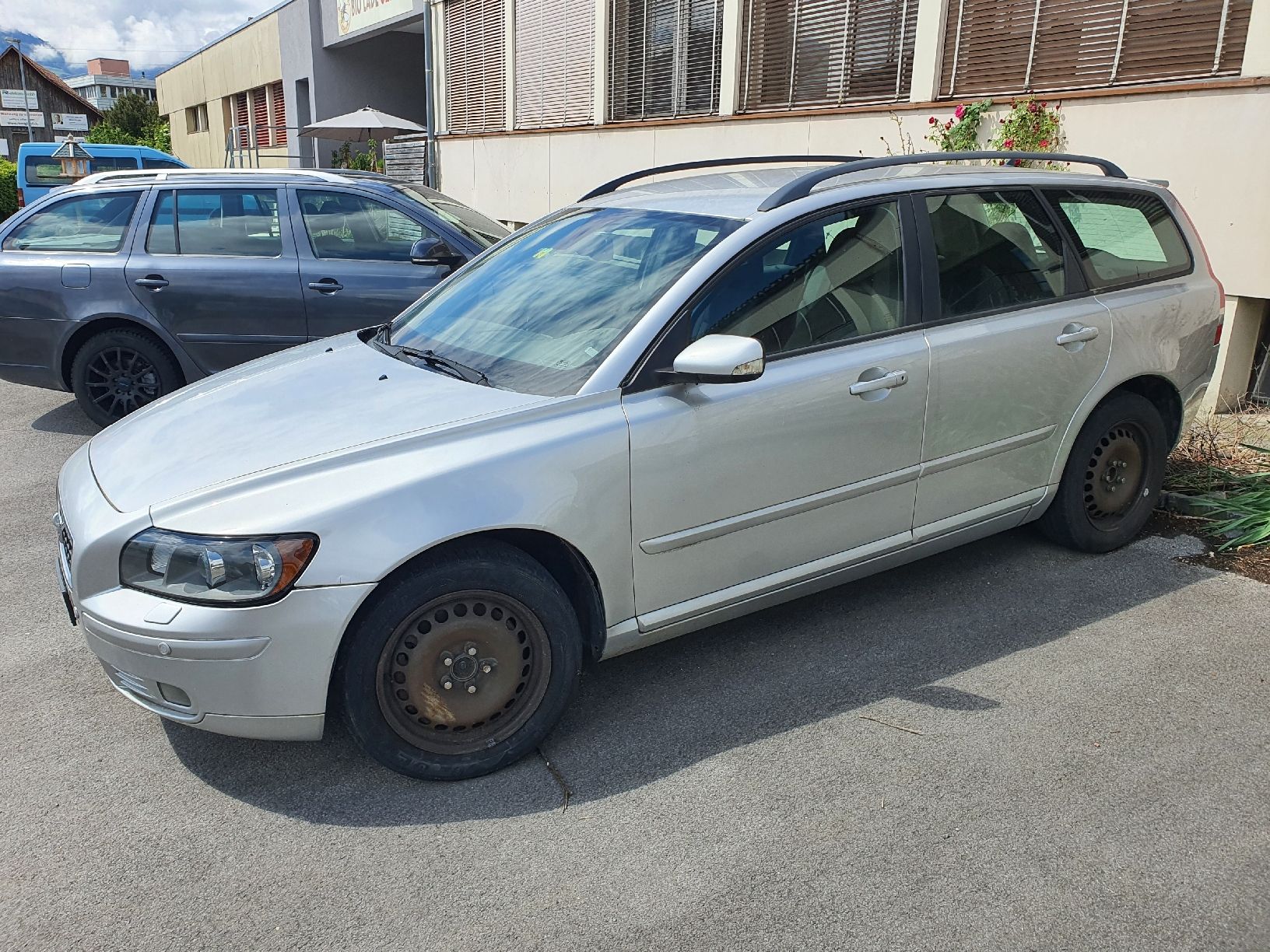 Volvo Automobili: Volvo V50 günstig – Usato da Benken SG venduto da vg.globus 3