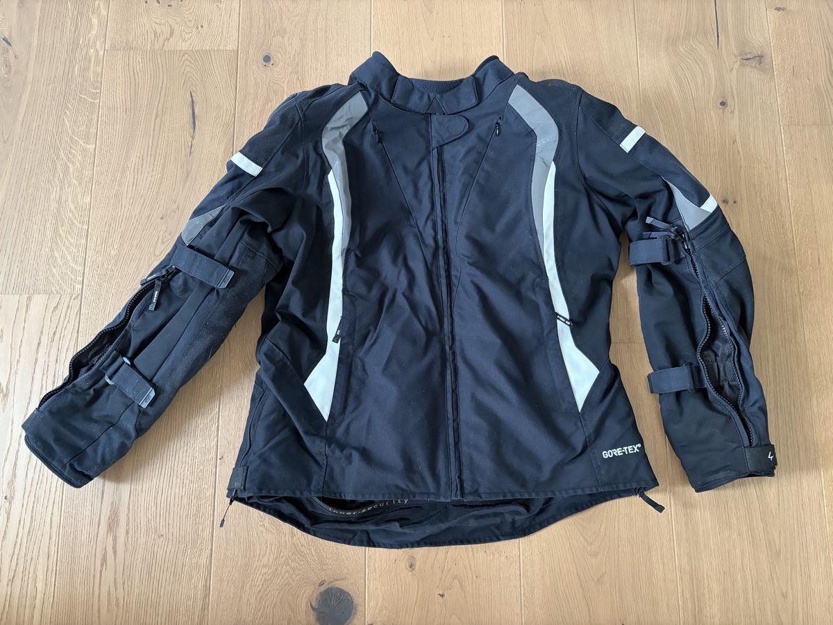 Held Kleiderpakete: Held Damen Motorrad Jacke Gore Tex – Gebraucht aus Schönholzerswilen von rsm_6d2n 1